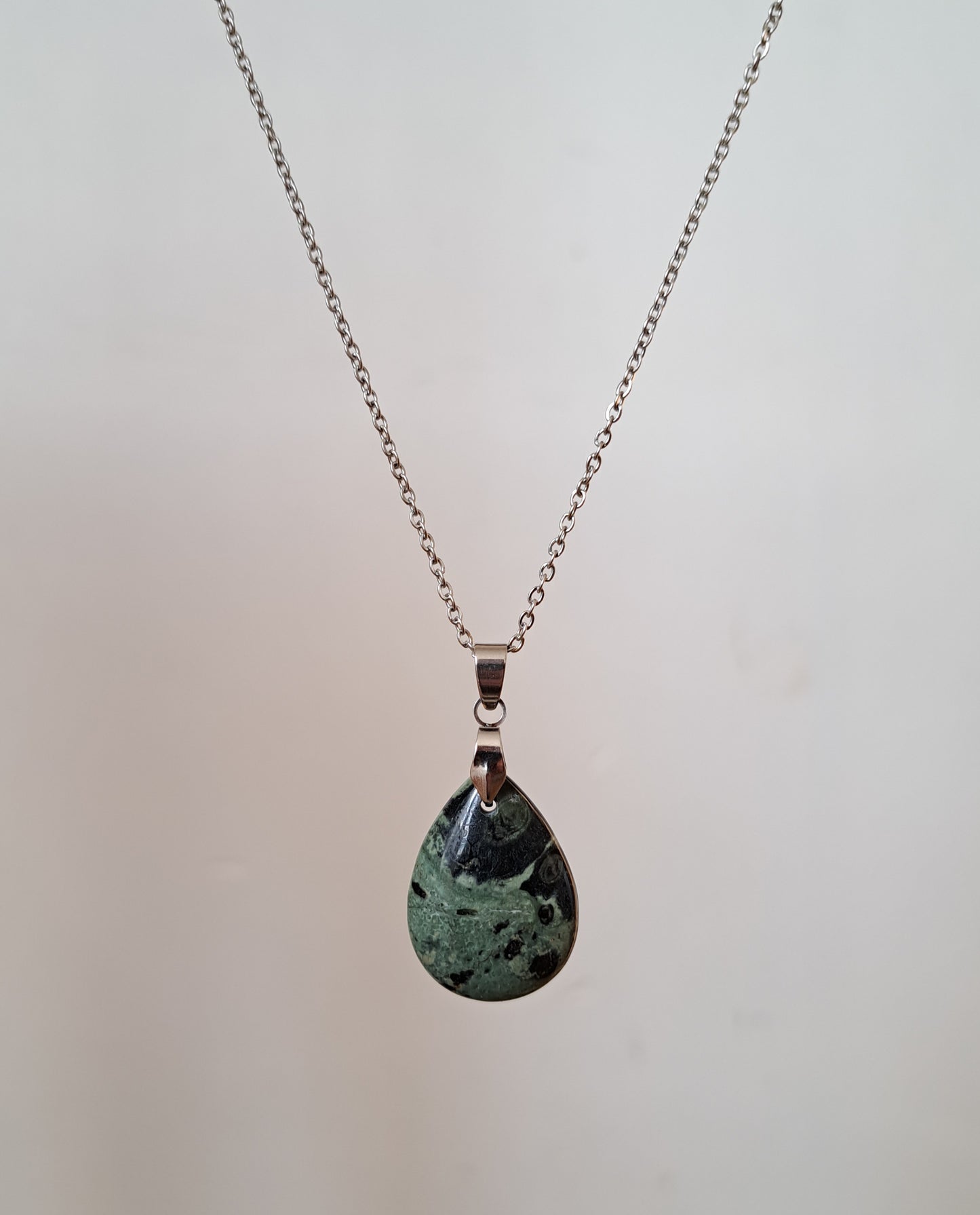 Collier pendentif Larkivine - Argenté ou Doré