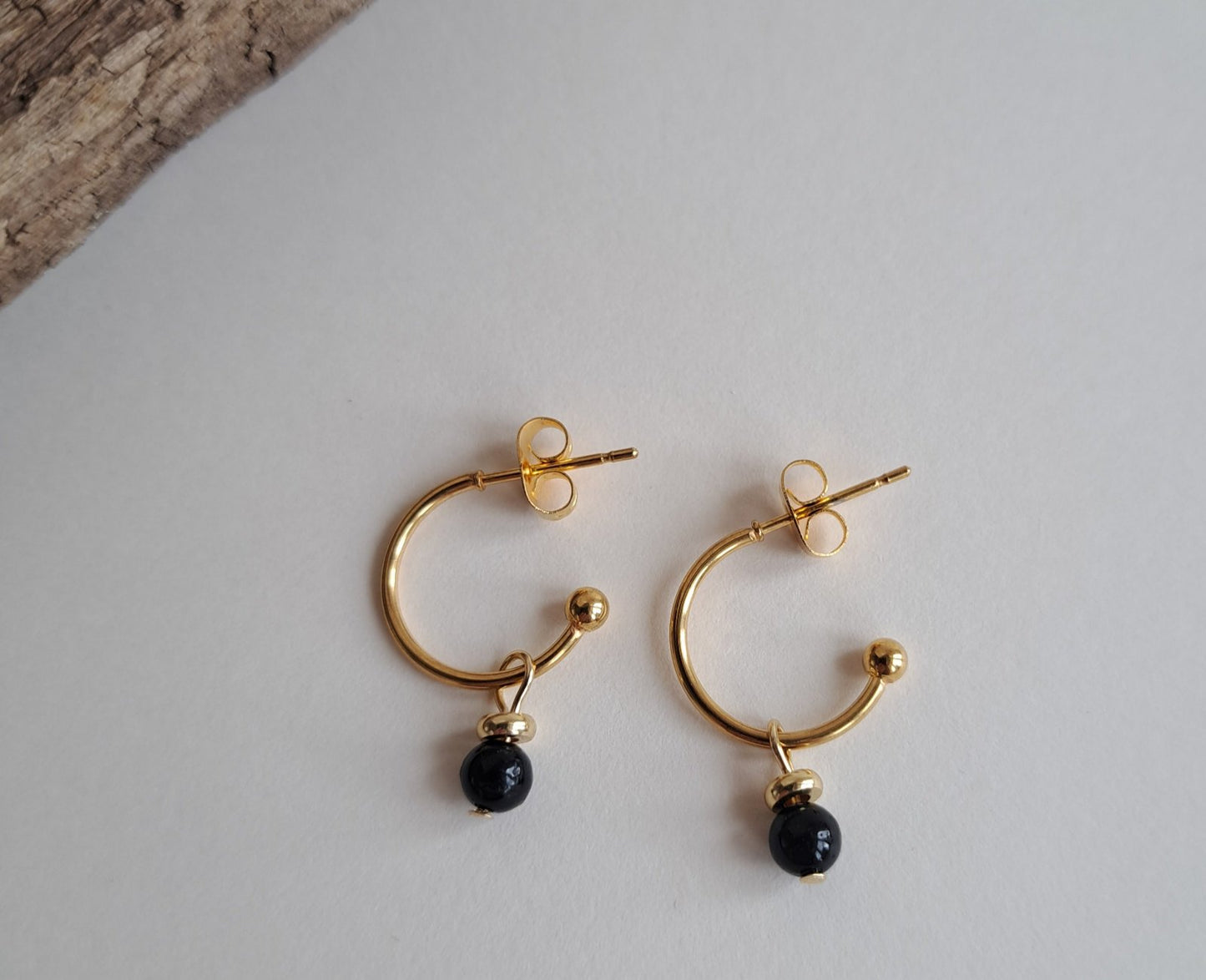 Boucles d'oreilles et son lot de 3 paires de perles interchangeables