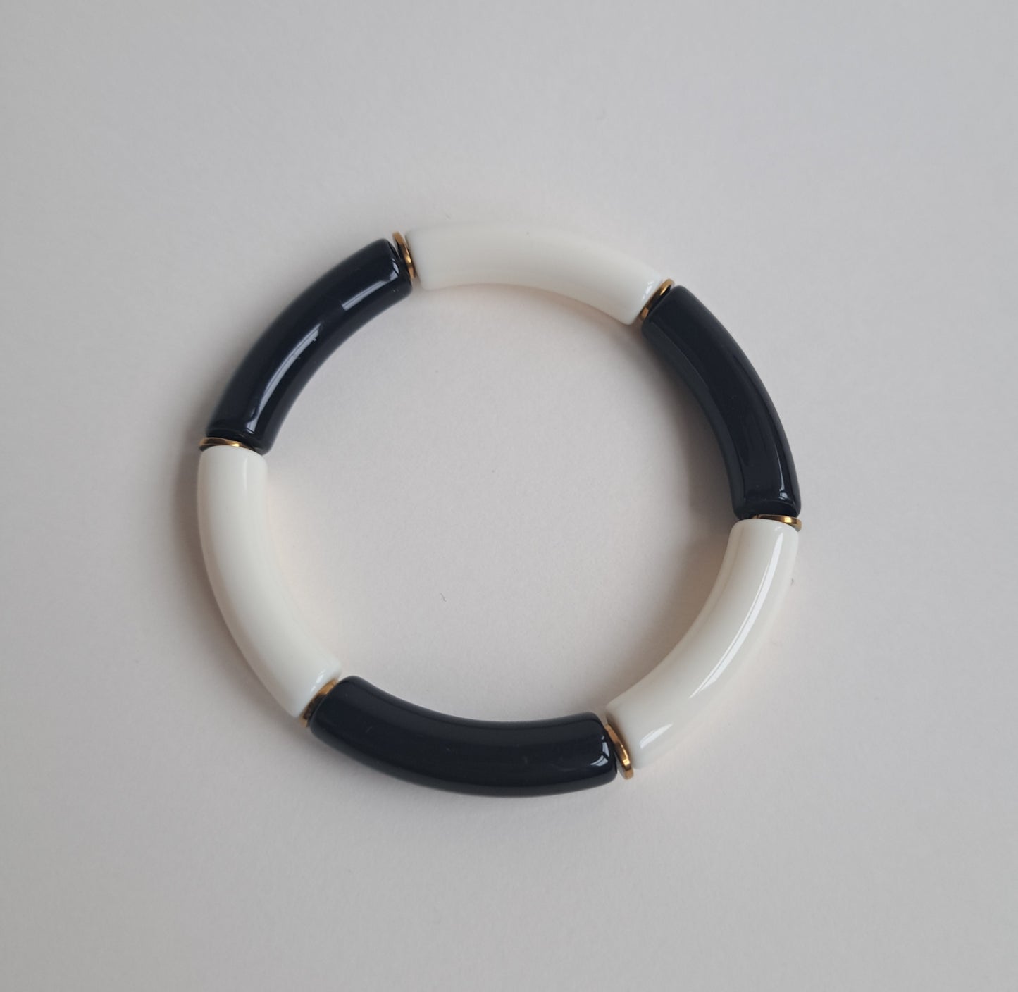 Lot de 3 bracelets noir, écru et doré
