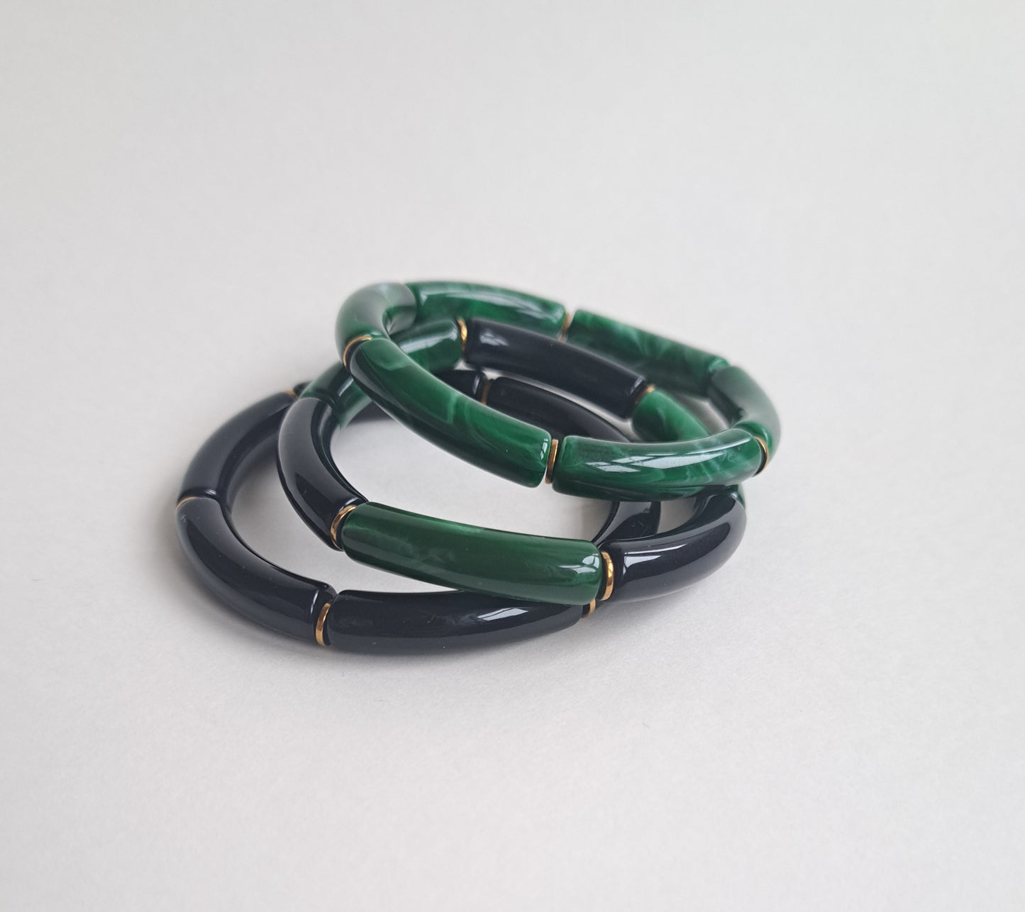 Lot de 3 bracelets noir, vert et doré