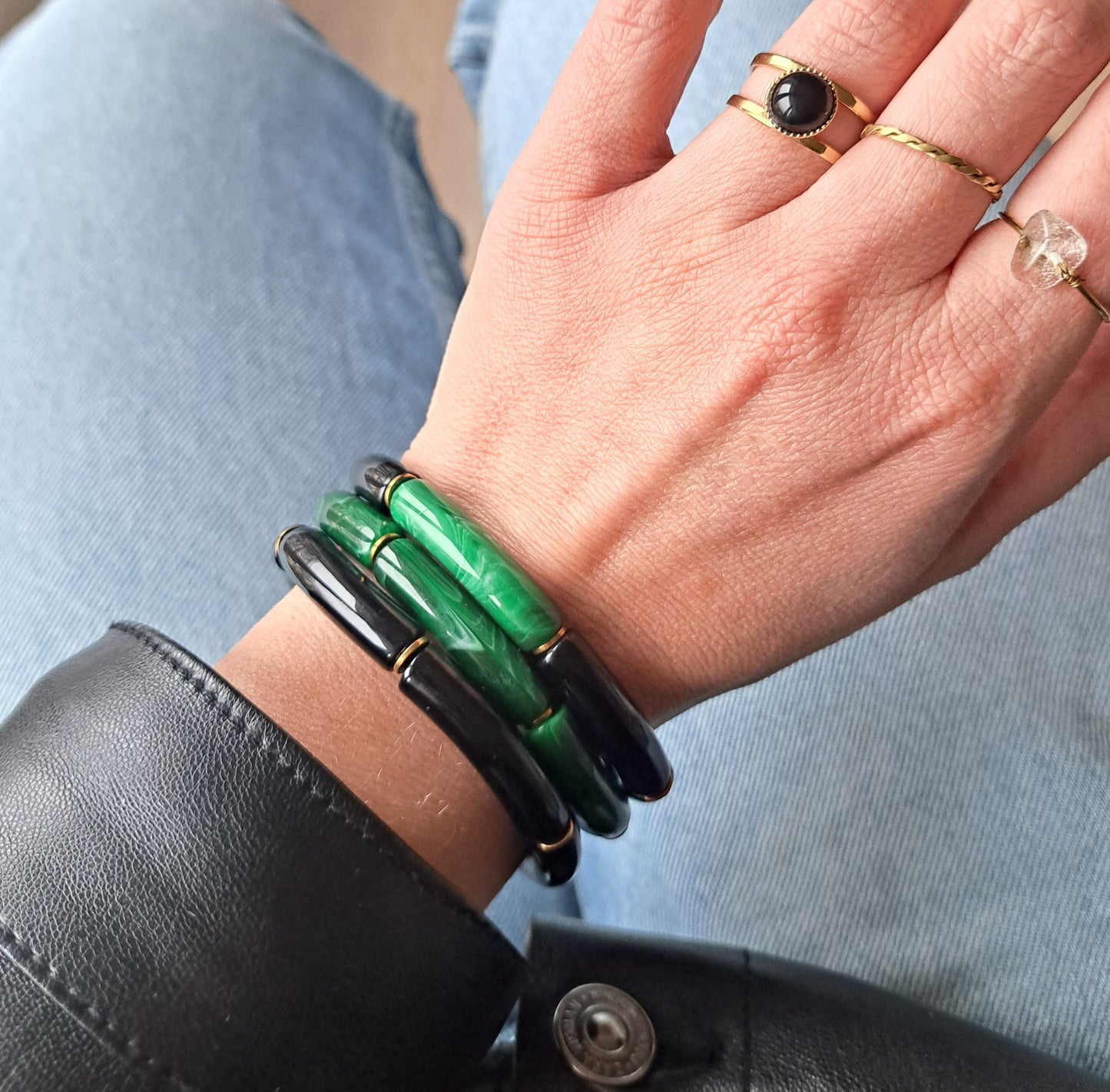 Lot de 3 bracelets noir, vert et doré