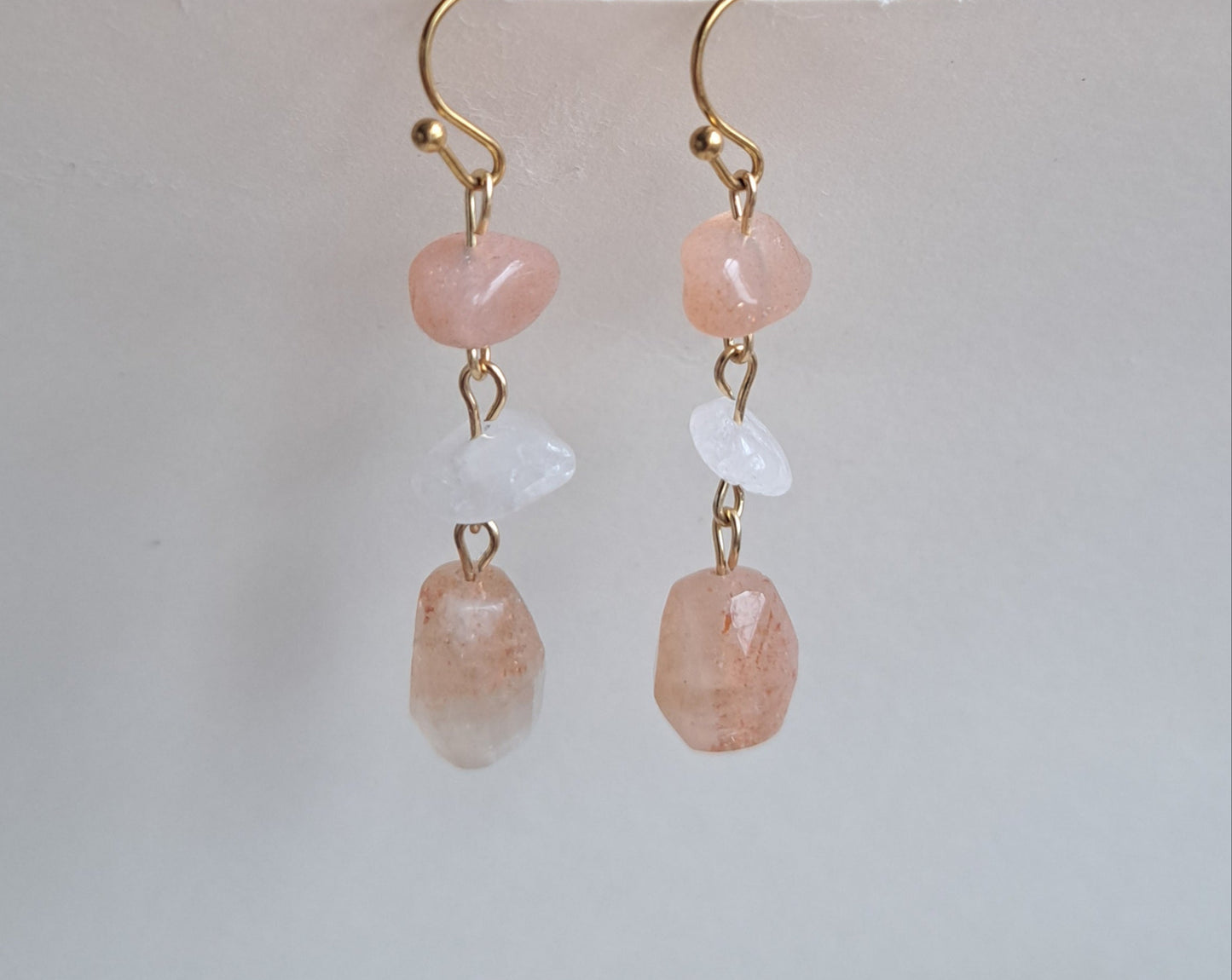 Boucles d'oreilles Pierres de soleil et Cristal de roche