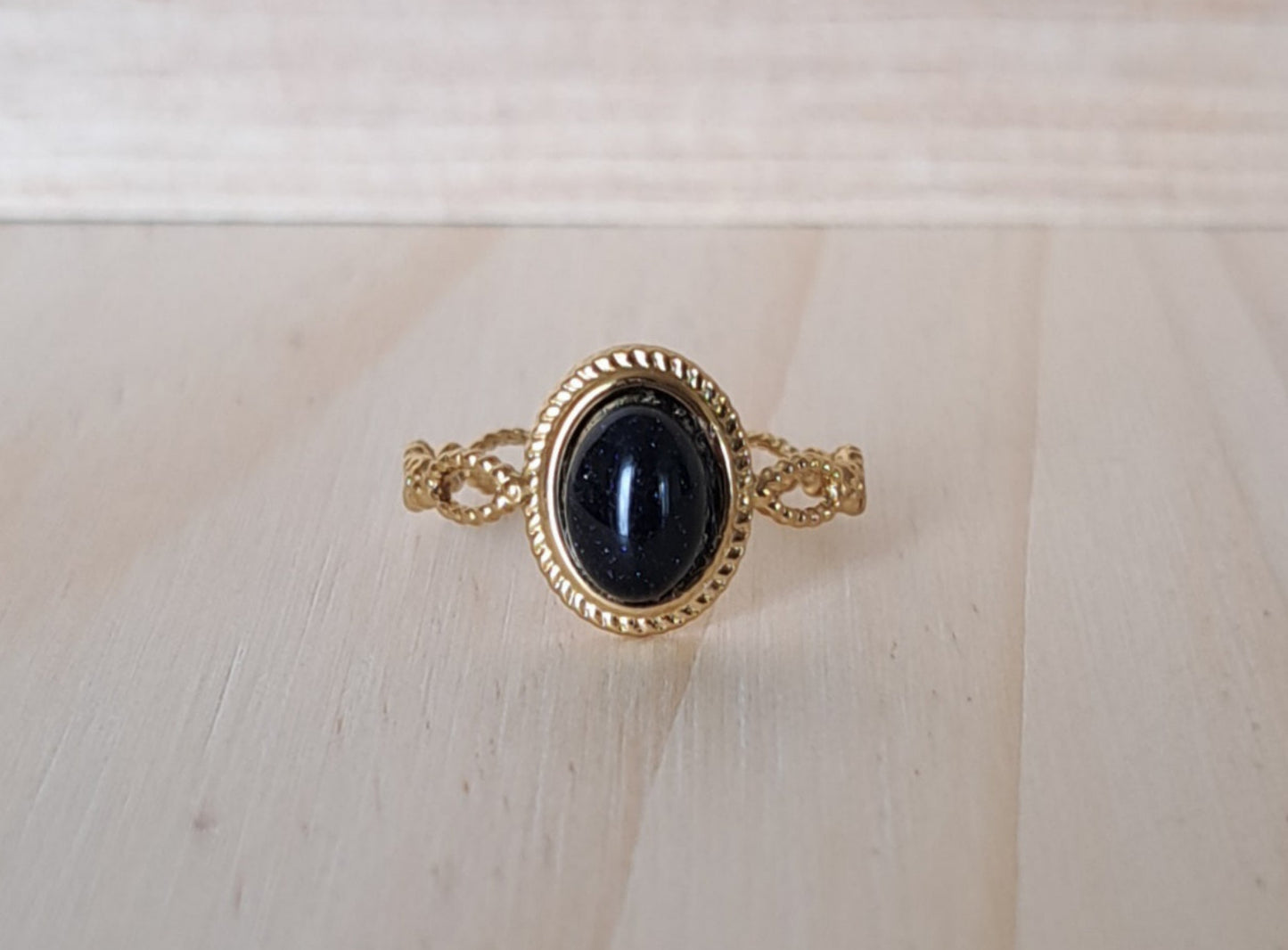 Bague sertie Blue stone - Argentée ou dorée
