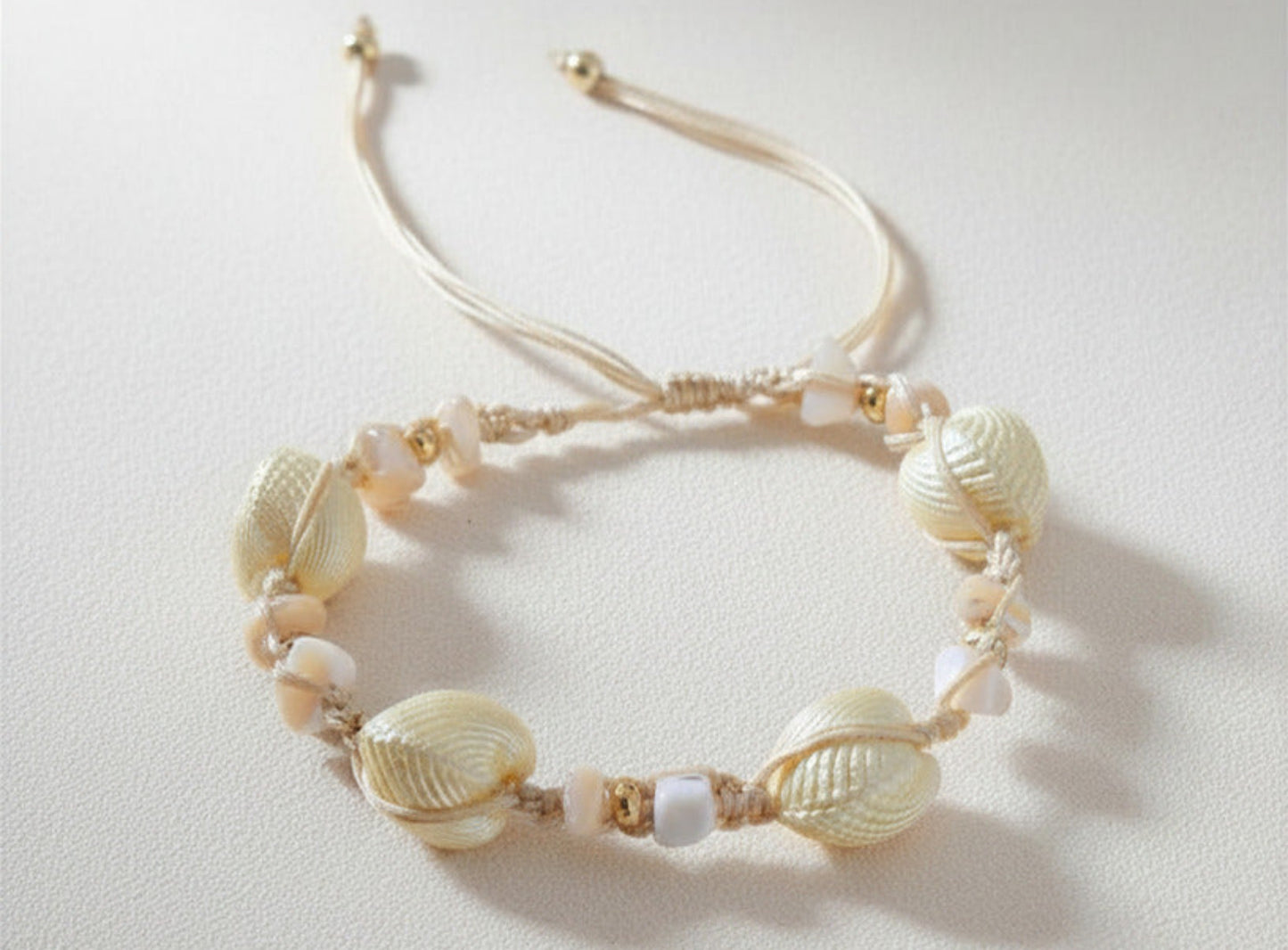 Bracelet coquillages et nacre - SUMMER