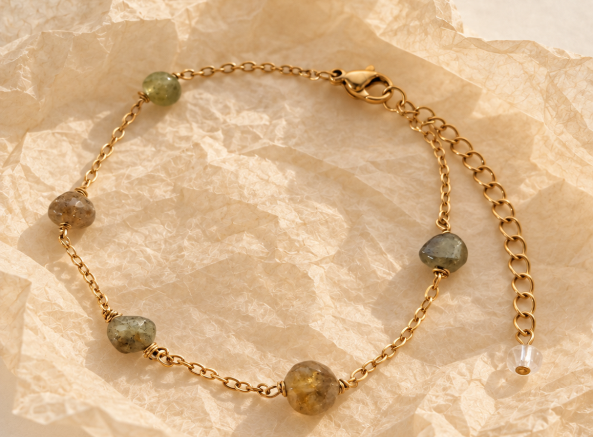 Bracelet Grenat vert - Doré ou argenté