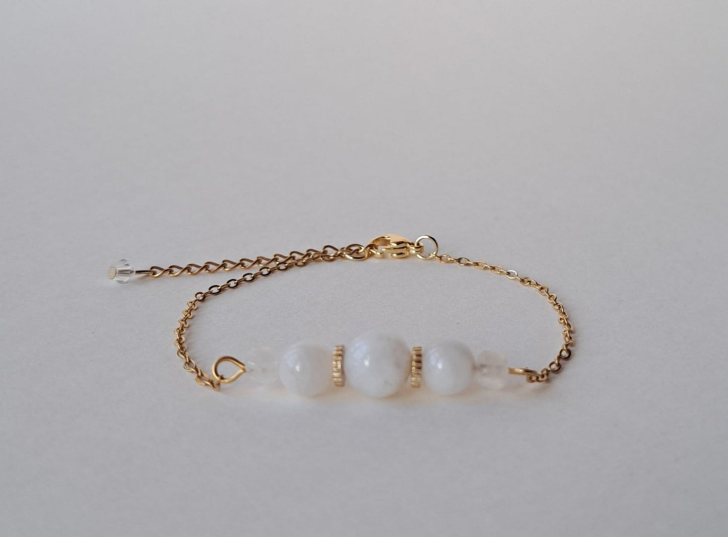 Bracelet perles de lune - Doré ou argenté
