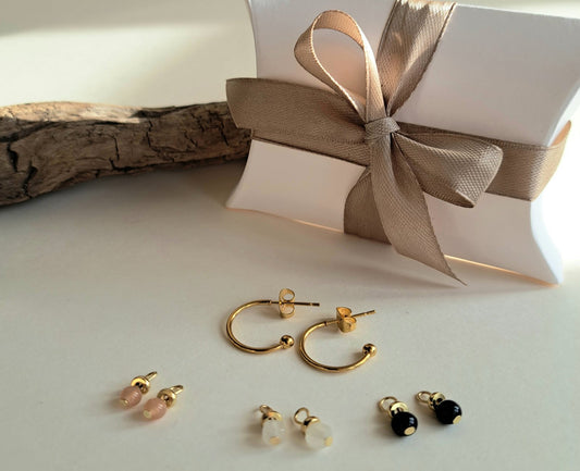 Boucles d'oreilles et son lot de 3 paires de perles interchangeables