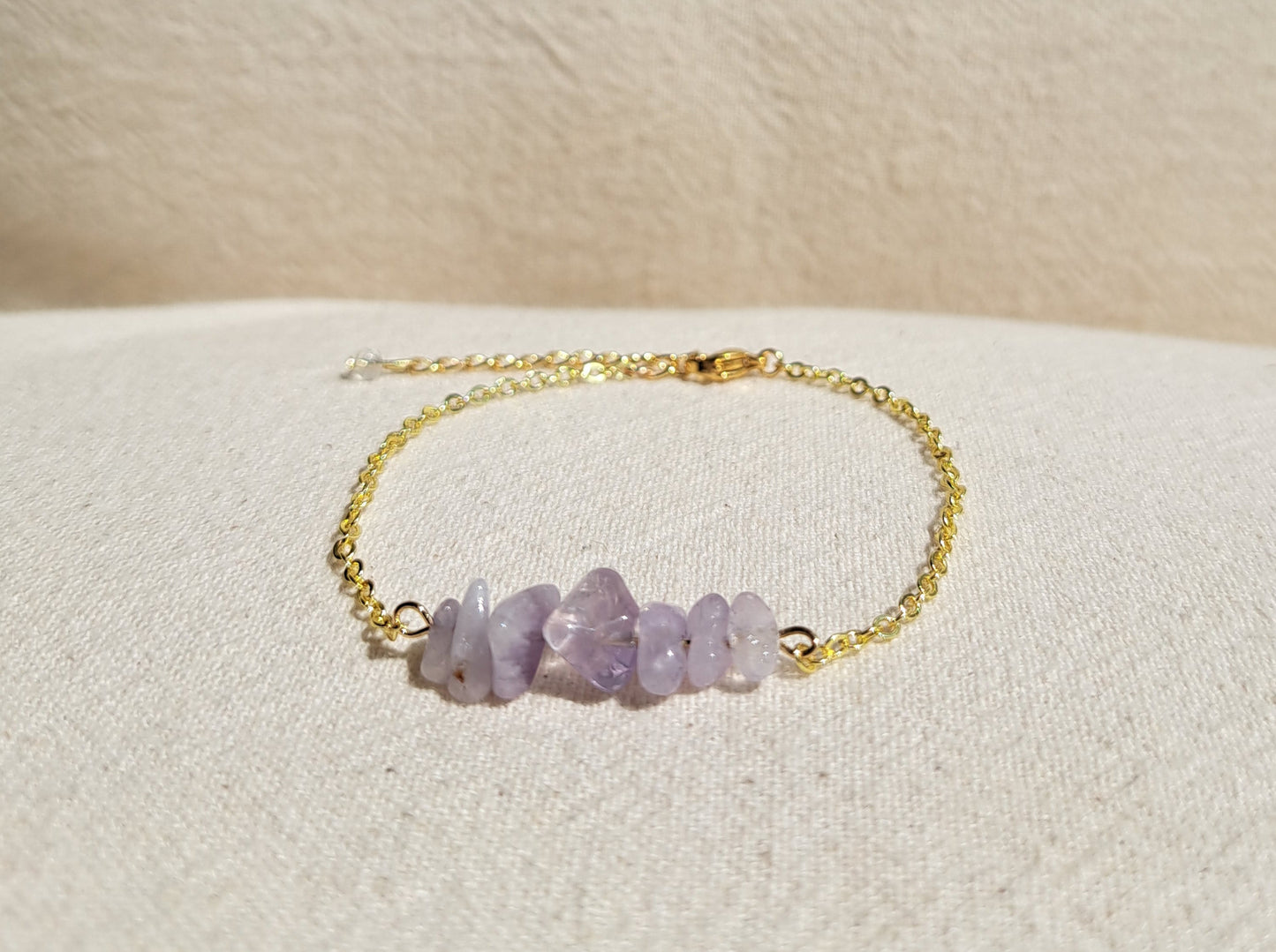 Amethyst stone bracelet, Clarity