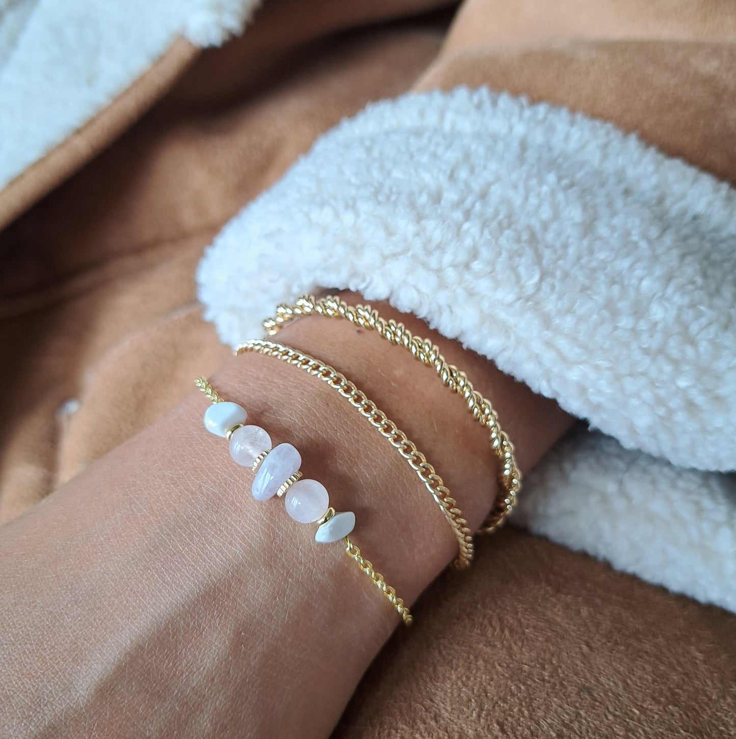 The Aries bracelet in natural stones