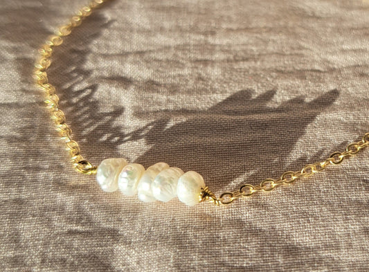 Fine cultured pearl bracelet