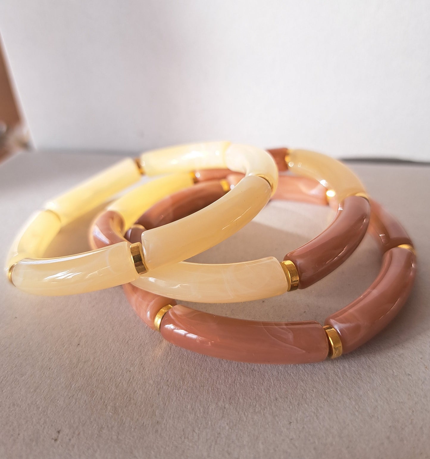 Ecru and old pink resin bracelet