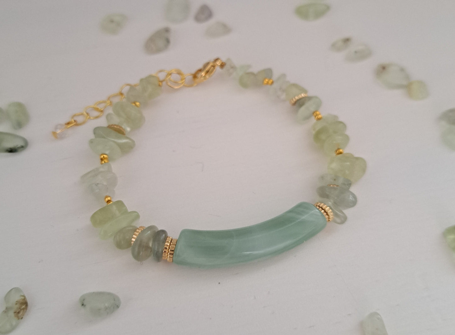 Prehnite stone and resin bracelet