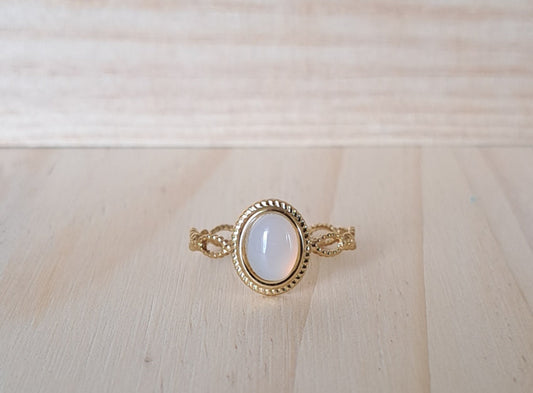 Bague sertie Opale - Argentée ou dorée