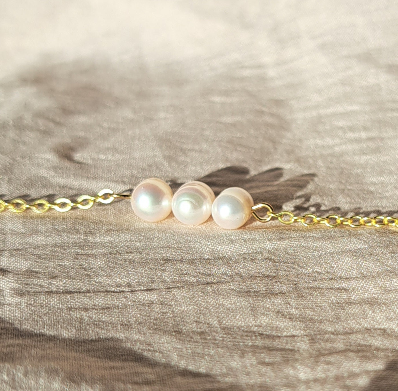 Bracelet 3 cultured pearls