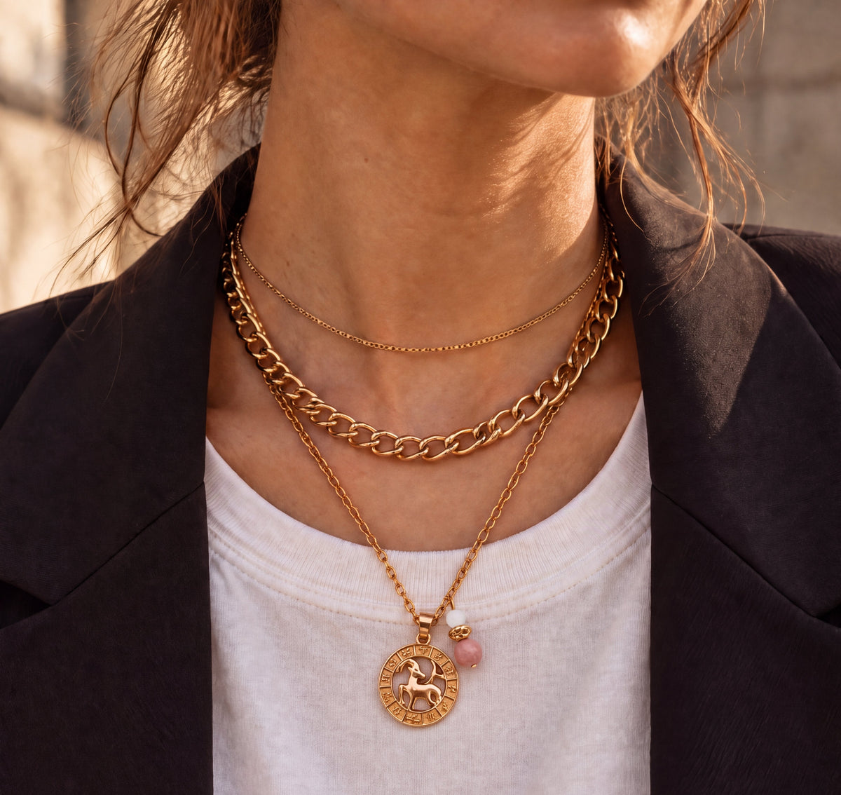 Collier Astro médaillon et pierres naturelles