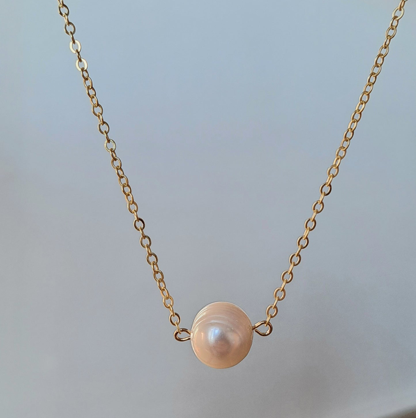 Cultured pearl necklace