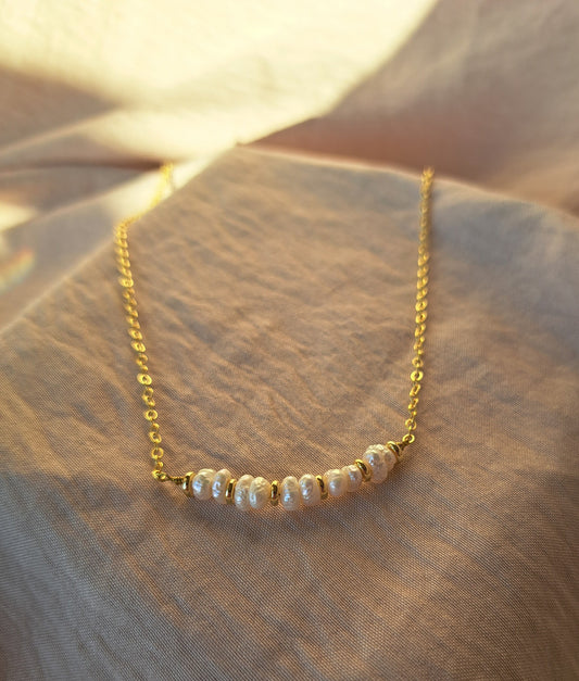 Freshwater pearl necklace