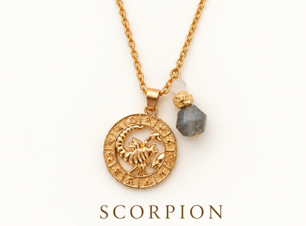 Collier Astro médaillon et pierres naturelles