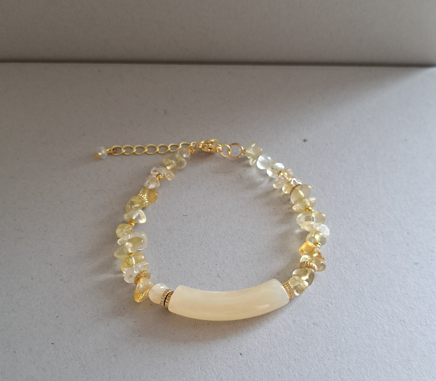 Bracelet pierres Citrine et résine